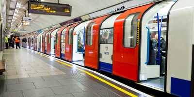 Victoria line Tube train